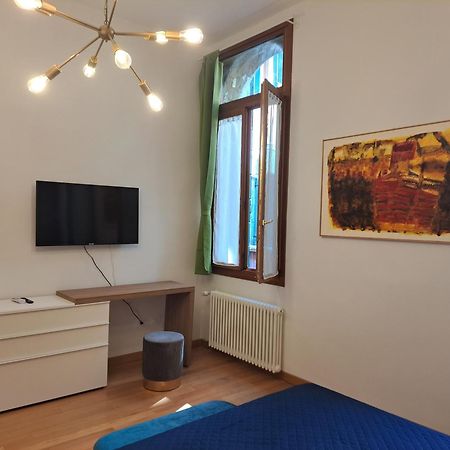 Rialto Bridge Lovely Apartment Venise Extérieur photo